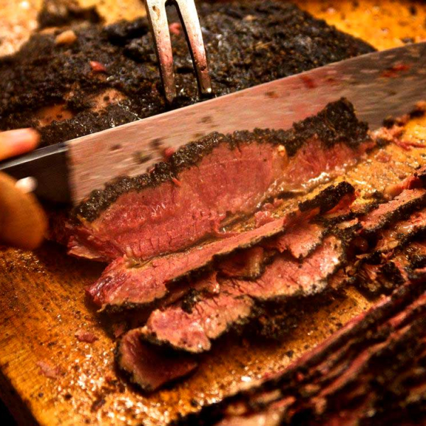 delibee-slicing-meat-1000x750